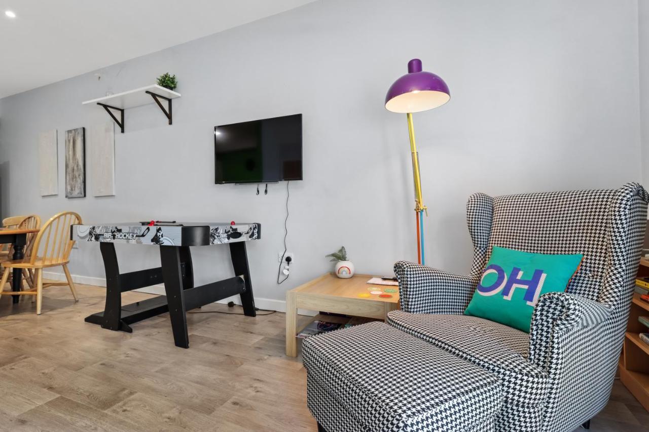 Modern House With Parking Buisness And Leisure Villa Hove Buitenkant foto